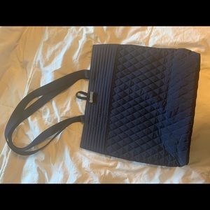 Brand new quilted Vera Bradley purse in Navy Blue